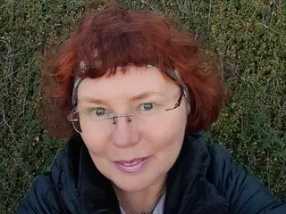 Shows toy livesex Bageira